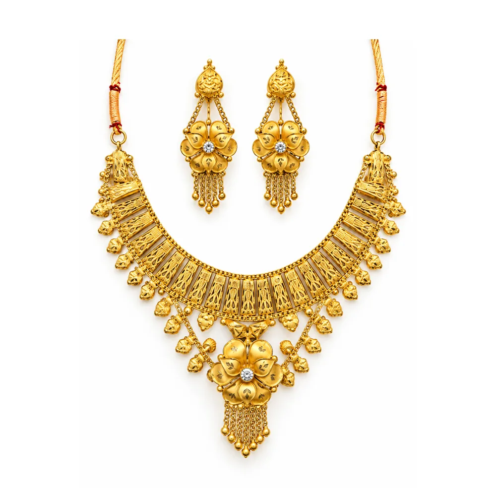 Culture Flower Necklace